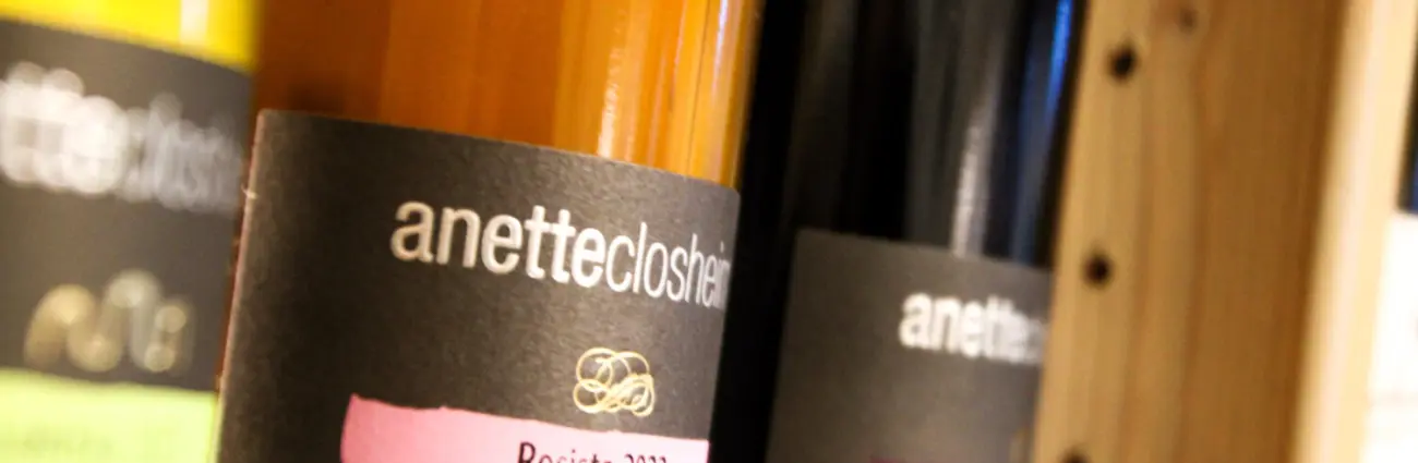 Weinregal Anette Closheim